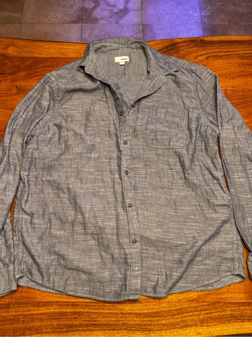Casual Men's Button-Up Bundle - Light Blue, Burgundy, Gray, Plaid - Picture 3 of 7